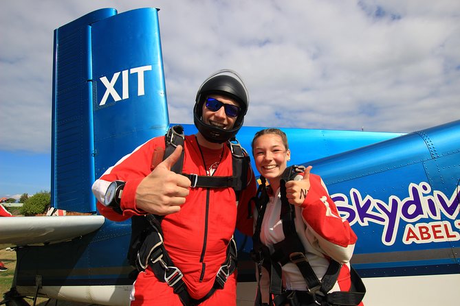 10,000ft Skydive over Abel Tasman with NZ's Most Epic Scenery - Who should book this experience?