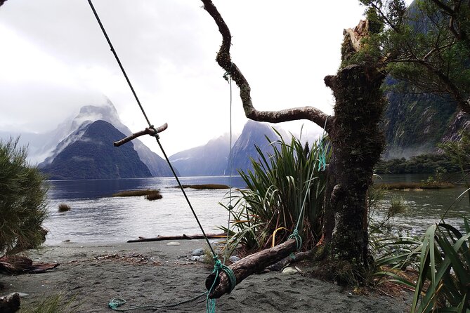 10 Day North to South Island NZ Private Tour from Auckland - Queenstown mixes gardens, jet boating, and easy viewpoints