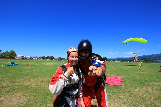 13,000ft Skydive over Abel Tasman with NZ's Most Epic Scenery - How The $209.41 Price Measures Up