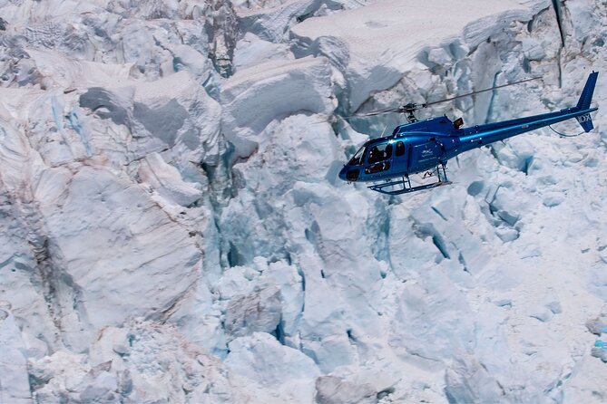 25mins Private Helicopter Flight in Franz Josef with Landing - A private flight with shared ground arrangements