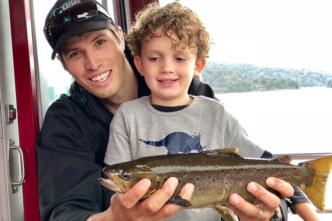 3-Hour Fishing Charter Experience at Franz Josef Glacier - What happens during the three-hour charter