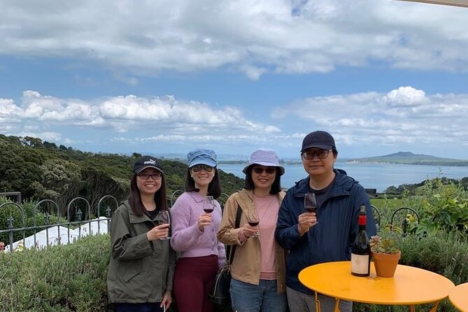 4.5-Hour Scenic Wine Tour with Private Guide & Up to 12 Tastings - Ocean View Road and Little Oneroa