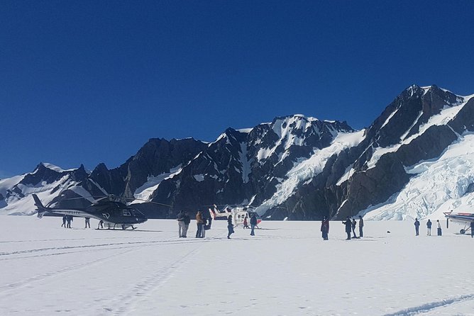 45-Minute Glacier Highlights Helicopter Tour from Mount Cook - Weather, cancellations, and sensible planning