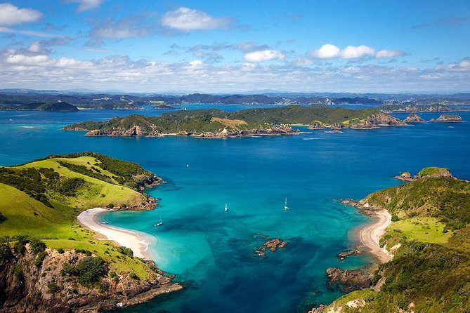 5-Day Bay of Islands Rotorua Waitomo Caves and Hobbiton Tour from Auckland - Key points to know before booking