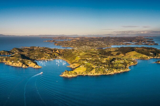 5 or 7 hour Far End of Waiheke Scenic Wine Tour in Electric Vans - Three tastings at Man O’ War, with lunch on your own tab