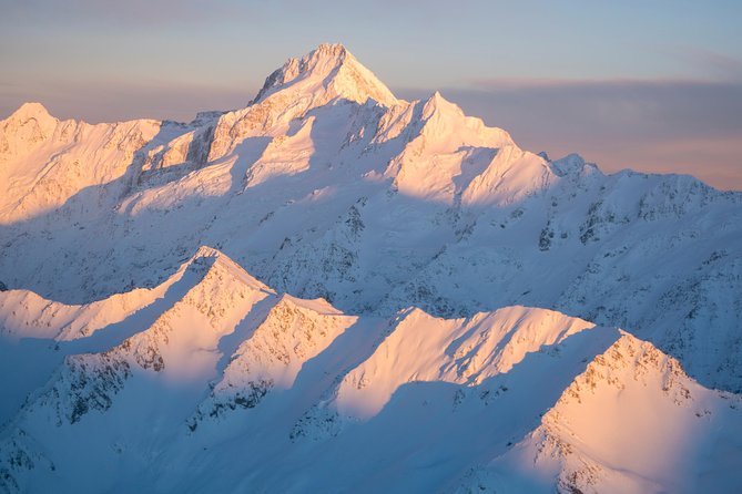 55 minute Grand Circle Ski Plane - A close look at Aoraki Mount Cook