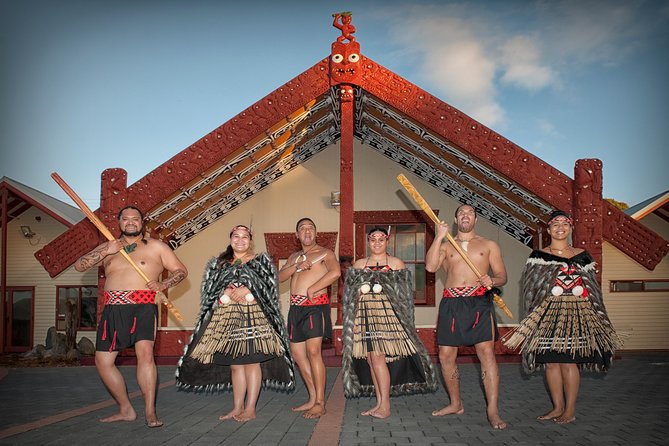 7 Hours Te Puia Rotorua Tour from Tauranga with Concert - Leaving Tauranga at 10 a.m. for the Bay of Plenty