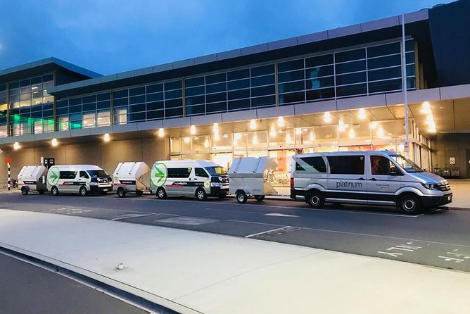 Arrival Transfer: Auckland Airport to Auckland Central City Centre - A shared van, not a private airport car