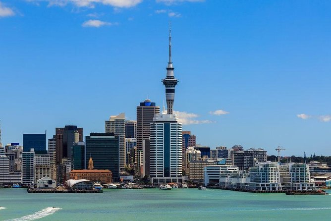 Arrival Transfer: Auckland Airport to Auckland Central City Centre - The weak spots to plan around