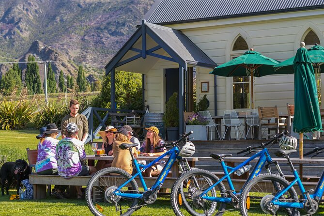 Arrowtown Electric Bike Hire - The longer ride toward Gibbston Valley