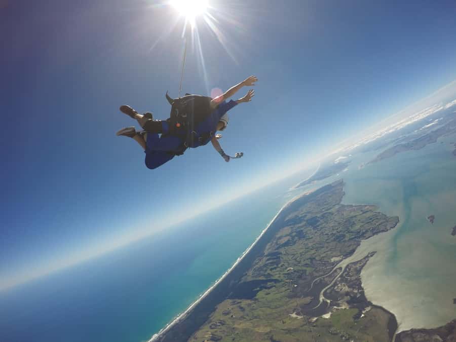 Auckland: 13000, 16000, or 18000-Foot Tandem Skydive - Are the Photos and Video Worth Paying Extra For?