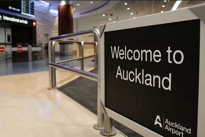 Auckland Airport Private Transfers with child car seats - The transfer from Auckland Airport to Auckland