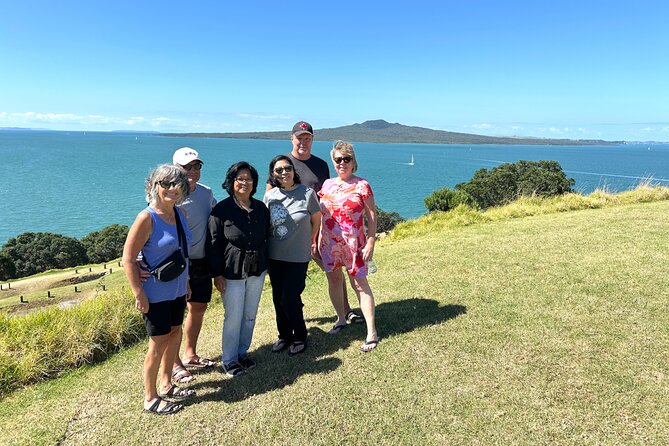Auckland City Half Day Top Sightseeing Tour(Small Group Tour) - An older Auckland town and its heritage houses