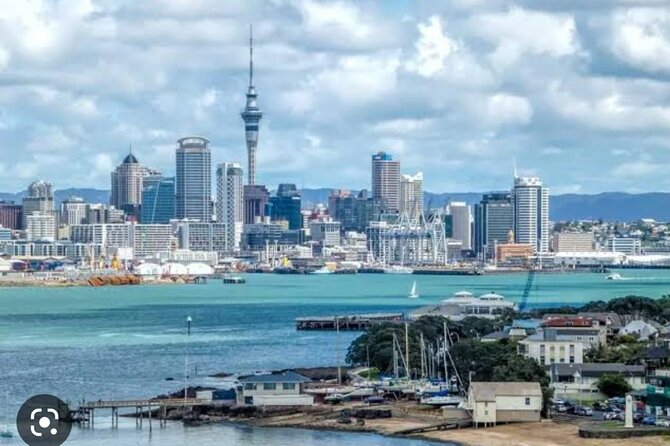 Auckland City Highlights Full Day Tour - Holy Trinity Cathedral and St. Mary Church