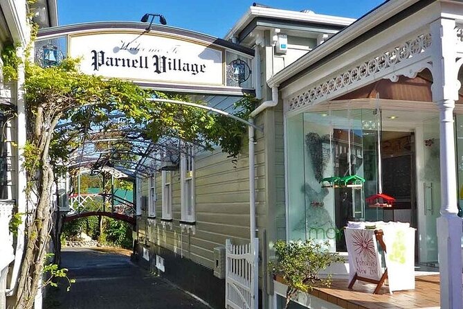Auckland City Highlights Private Tour - Bastion Point and the MJ Savage Memorial
