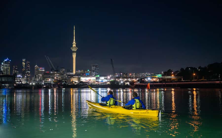 Auckland: City Lights Night Kayak Tour - Setting out from St Mary’s Bay and Z Pier