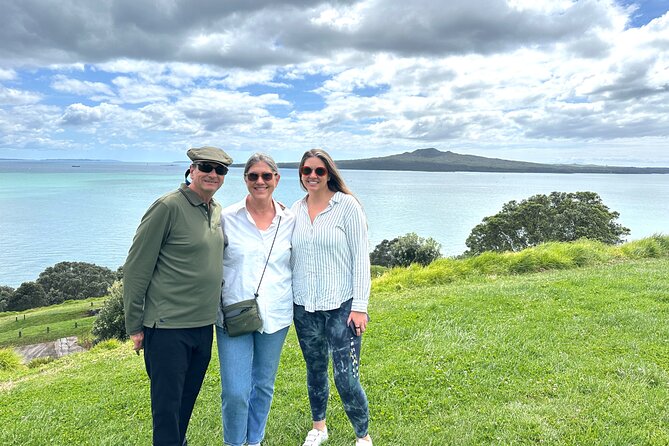 Auckland City Top Spots Half Day Private Tour - Holy Trinity Cathedral and Pacific-Gothic design