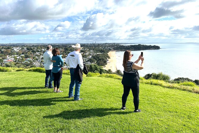 Auckland City Top Spots Half Day Tour(Small Group Tour) - How the guide can shape your day