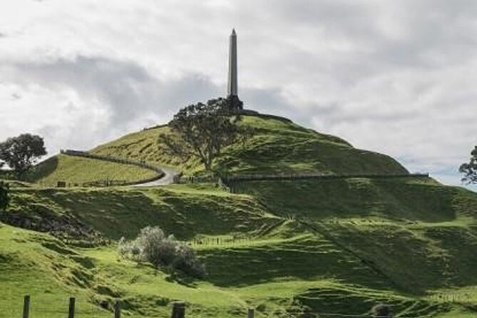 Auckland City Volcano & Scenic Highlights Tour - Auckland in a Small Electric Vehicle