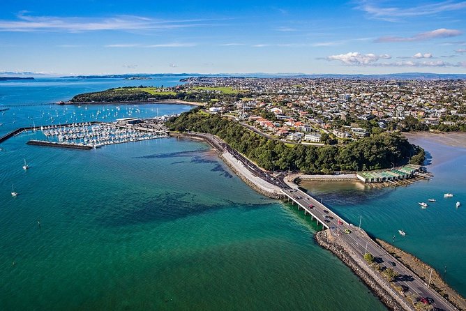 Auckland Coastal Experience - Small Group City & Beach Tour Incl. Wine Tasting - Key things to know before you book