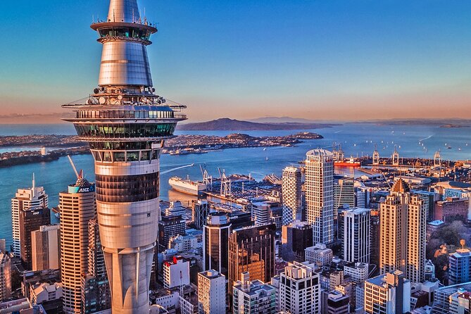 Auckland Highlight Fullday City Tour - One Tree Hill and Cornwall Park: more room to breathe