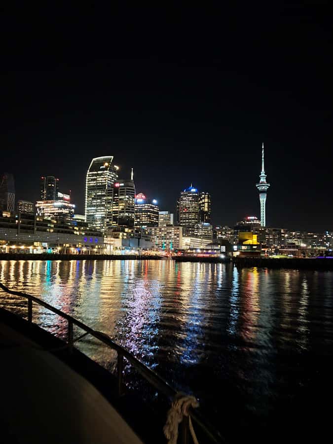 Auckland: Nightlights Harbour Cruise with Canapés and Drink - The Sky Tower as your evening marker