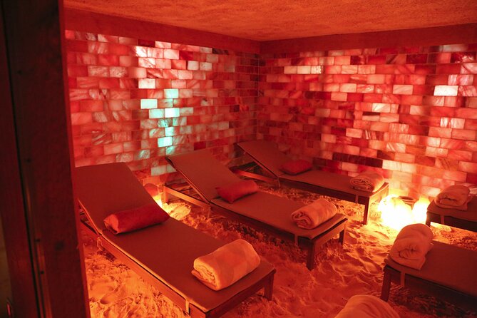 Auckland Salt Cave Halotherapy - The five to 15-minute briefing