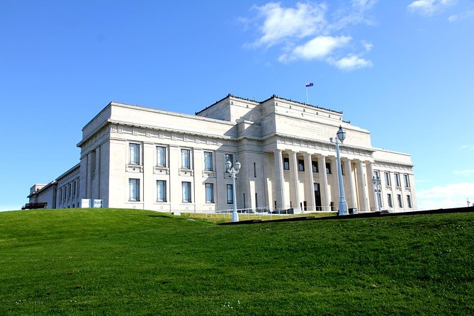 Auckland Sights Exclusive 8 Hour Luxury Day Tour - Five things to know before you book