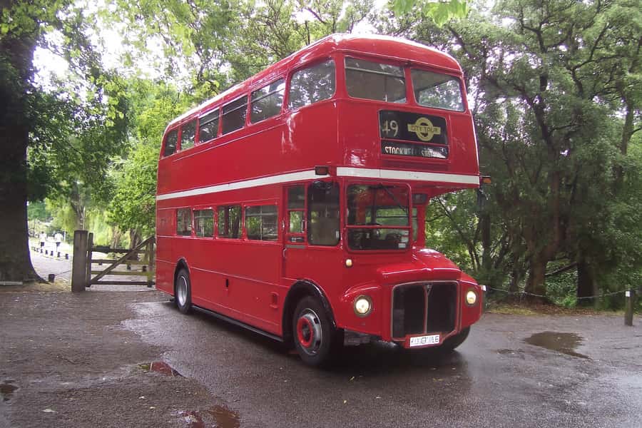 Auckland: Vintage Double-Decker Bus Sightseeing Tour - Key points to know before you board
