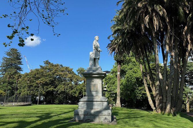 Auckland Walking Tour: Small-Group History & Culture Experience - Emily Place Reserve and the Lord Freyberg statue