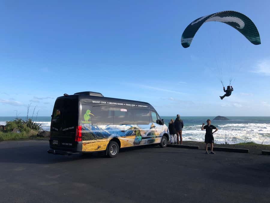 Auckland: Wild West Coast, Black Sand Beaches Tour inc Lunch - Returning across the harbor to North Head