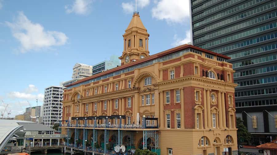 Auckland: Wild West Coast, Black Sand Beaches Tour inc Lunch - What the $104 price really covers