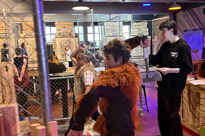 Axe Throwing Lesson and Tournament - Who should book Sweet Axe?