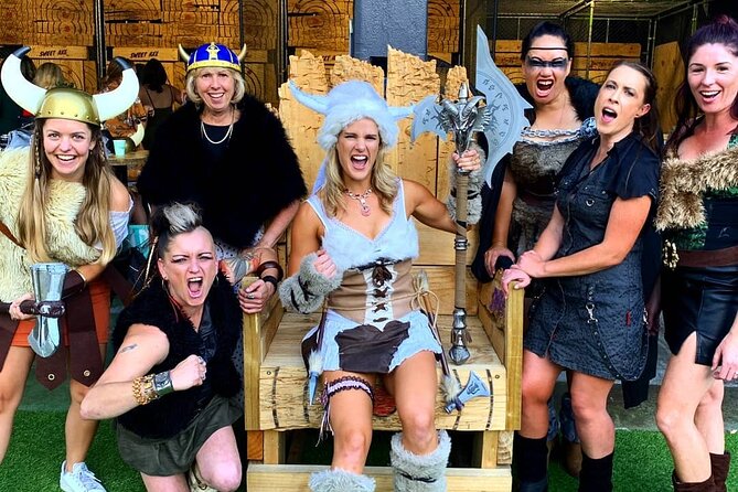 Axe Throwing Lesson and Tournament - Practice throws and finding your style