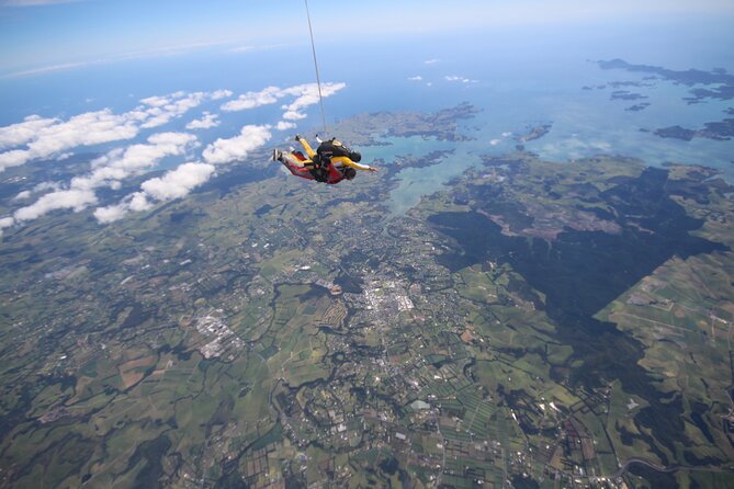 Bay of Islands: 9000ft Skydive - Key points before you book