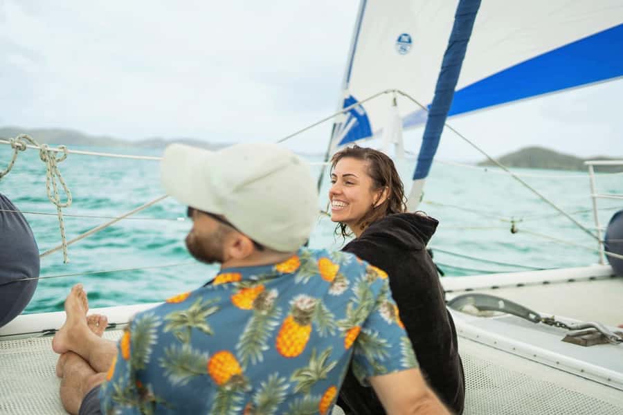 Bay of Islands: Day Sailing Cruise with Island Stop & Lunch - Practical tips for a smoother day