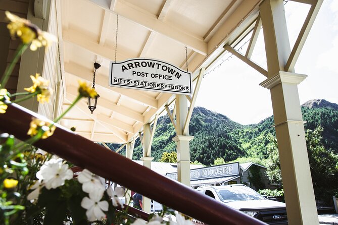 Best of Queenstown Guided Tour with Wine Tasting & Boat Cruise - What the $127.90 price really buys you