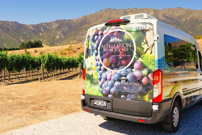Boutique Wine Tour - visit Central Otago, 4 Wineries & Lunch - Leaving Queenstown through Central Otago scenery