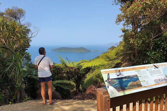 Captain Cook and Dolphin Cruise - What the $104.26 price includes