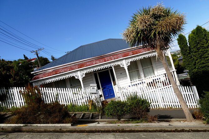Castle, Coast & City Tour - 8 pax max - Castle Entrance Included - Larnach Castle deserves the longest stop