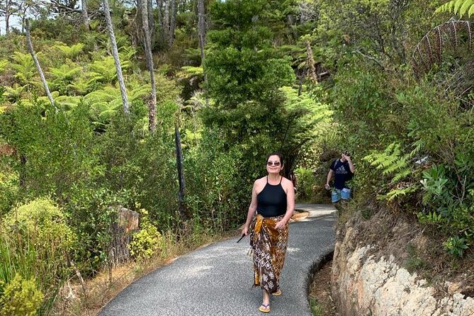 Cathedral Cove and Hot Water Beach Scenic Day Tour from Auckland - The Hard Parts: Time, Walking, and Food
