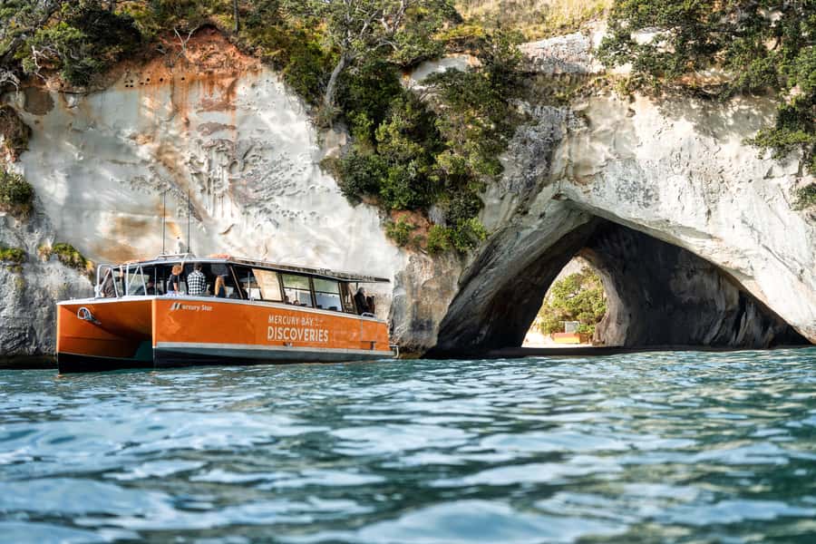 Cathedral Cove Coast and Cave Tour - Leaving Whitianga for the volcanic coast