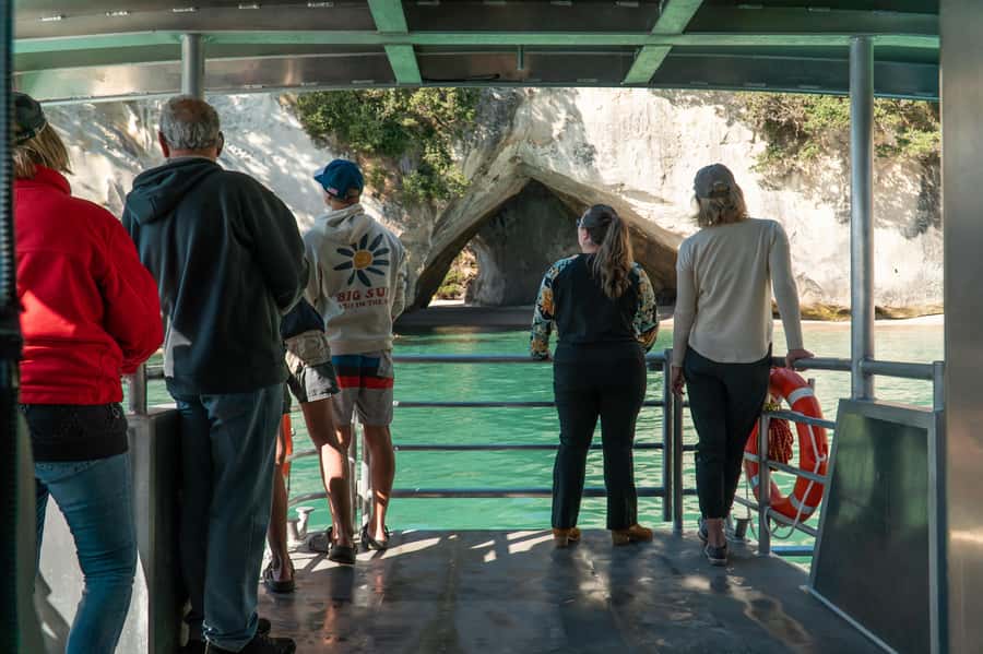 Cathedral Cove Coast and Cave Tour - Champagne Rocks, islands, and quiet beaches