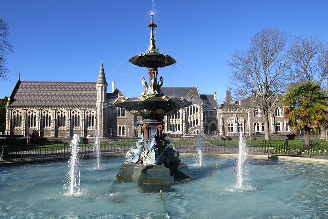 Christchurch City and Beaches Private Tesla Tour - New Regent Street and the Cathedral: Christchurch in miniature
