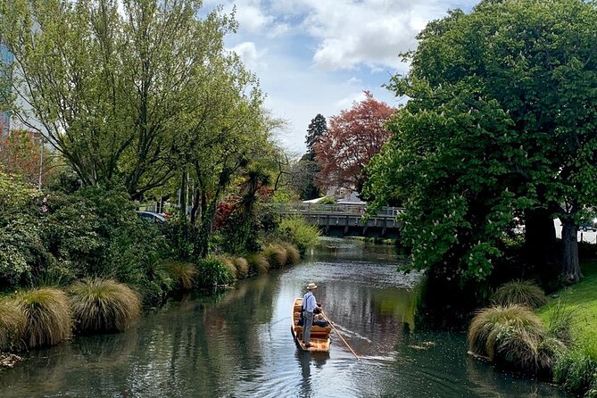 Christchurch City Highlights Half Day Tour - Guides make the difference