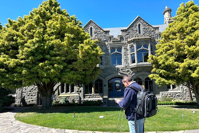 Christchurch City Top Sights Half Day Tour(Small Group Tour) - The vehicle question deserves attention