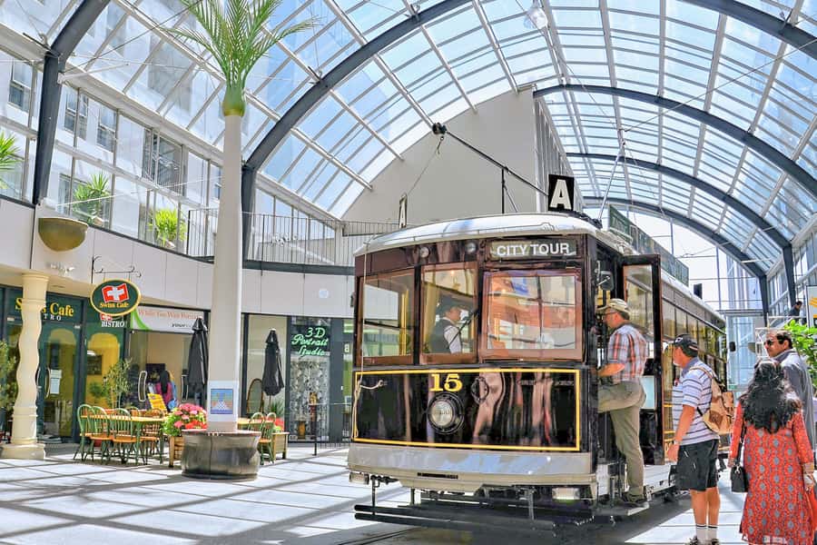 Christchurch: Hop-On Hop-Off Tour by Vintage Tram - Planning a full day on the 18-stop route