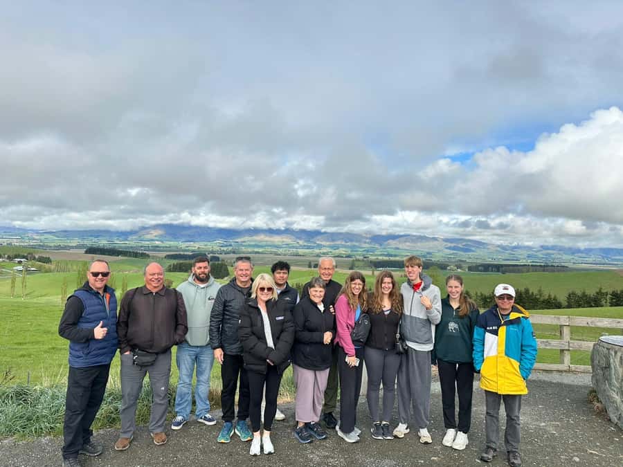 Christchurch: Mt Cook & Tekapo Small-Group Tour (incl Lunch) - Two hours in Aoraki/Mt Cook National Park