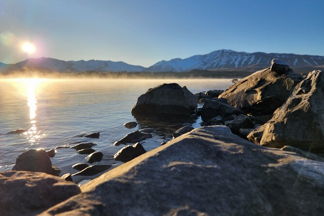 Christchurch to Mt Cook via Tekapo (1 way) (Small Group) - Lake Pukaki and the changing water
