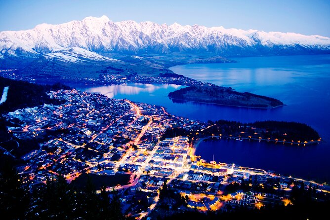 Christchurch to Queenstown via Lake Tekapo and Mt Cook (1 way) - Lake Pukaki and the approach to Aoraki Mt Cook